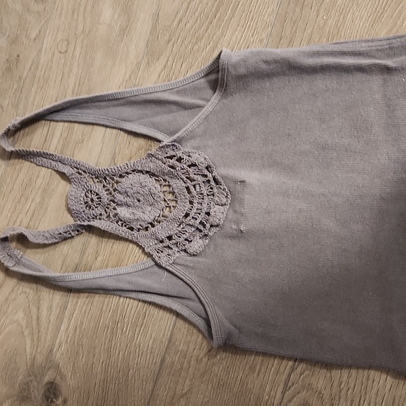 Tank top - Picture 2 of 2